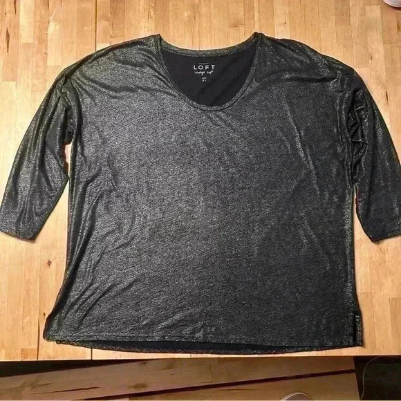 2 for$15 Ann Taylor LOFT metallic gray 3/4 sleeve blouse - Picture 10 of 10